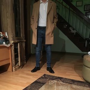 Meet your Posher, Anthony